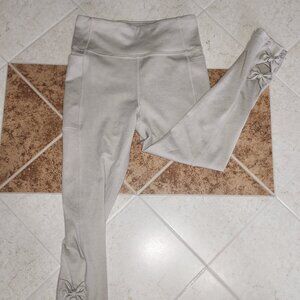 Freely 7/8 Leggings with bows